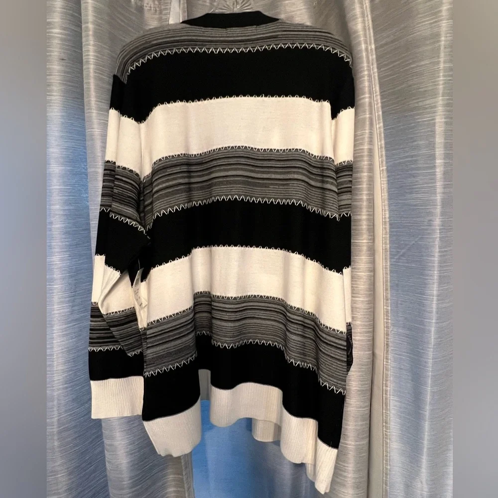 89th & Madison Black and White Striped Cardigan - Picture 2 of 5
